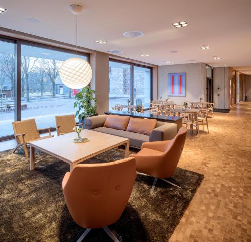 Ydalir Hotel - image 2