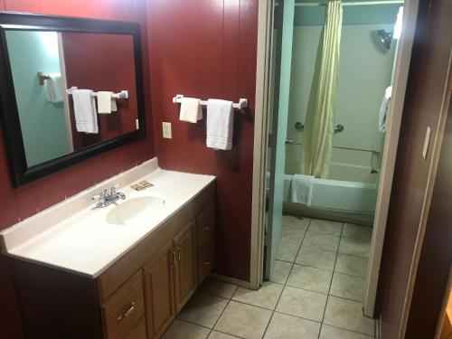 Western Inn Roswell – Roswell, NM