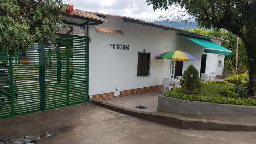Ieeja, Villa Apolonia in Guaduas