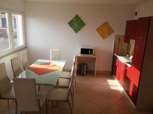Casa del Sole & Garage - image 5
