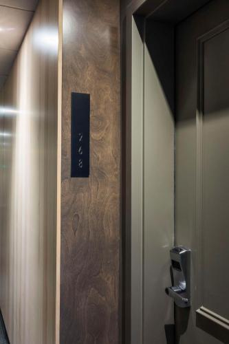 136807150 Hôtel & Suites Normandin Lévis