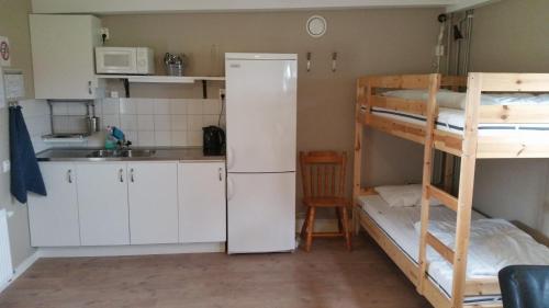 Family Room with Shared Bathroom - Annex