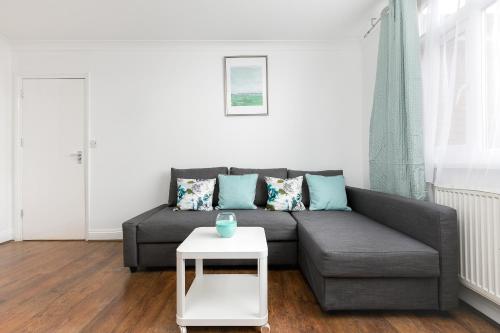 Skyvillion Northern House, Edmonton, London