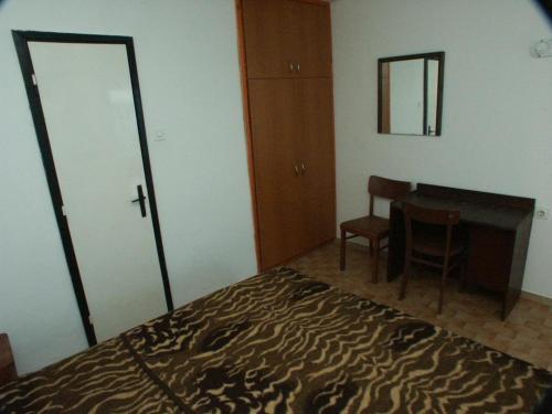  Double Room Sladjenovici 2161c in Slano
