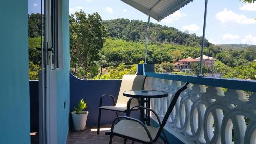 陽台/露台, Bailey's Bed and Breakfast in 逍遙海灣