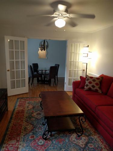 University City Guest House in Charlotte, USA