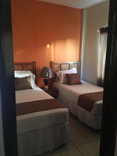 Apartamentos del Puerto in เตลา