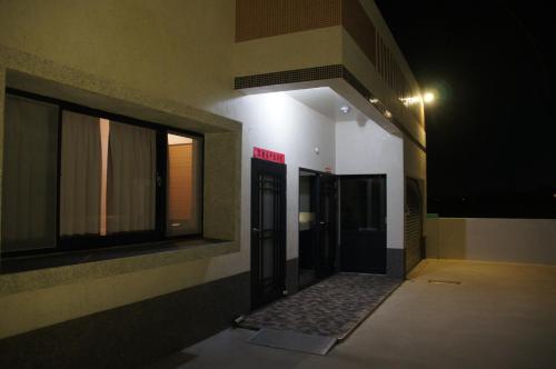 Exterior view, Homelike Homestay near Lintou Park