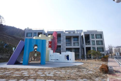 Pyeonchang The White Hotel in Bongpyeong-myeon