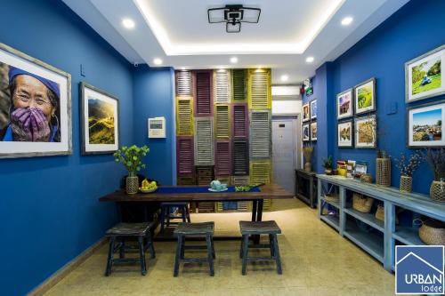Urban Lodge Hotel