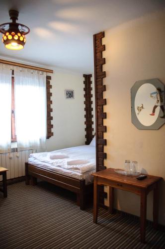 1 queen bed