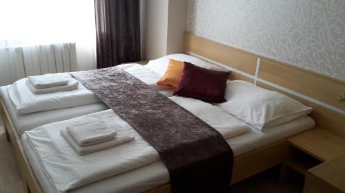 Hotel Imos