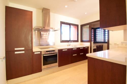 Aparthotel Novo Resort - image 2