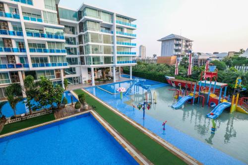 Swimming pool, F304 My Resort Hua Hin in Nong Phlap