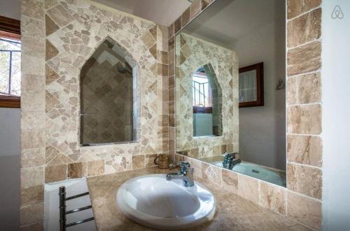 Seaview Apartment (N° 22)