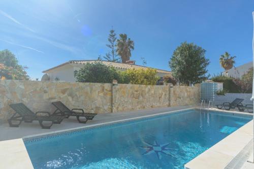  Cubo´s Villa Marieli Chilches in Chilches