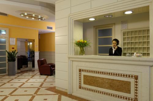 設施, 瑪斯尼酒店 (Hotel Masini) in 弗利市中心