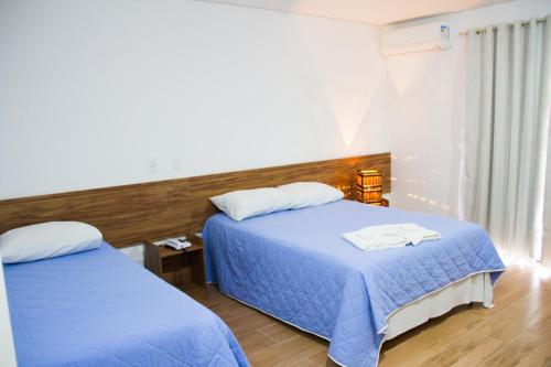 Standard Triple Room image 10