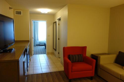 Country Inn & Suites by Radisson Mason City IA - image 4