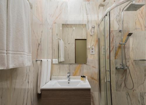 Hotel Internacional Porto - image 8