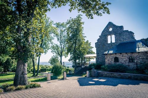 Relais & Châteaux Hotel Burg Schwarzenstein