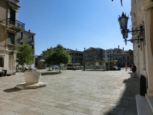 San Marco White Apartment