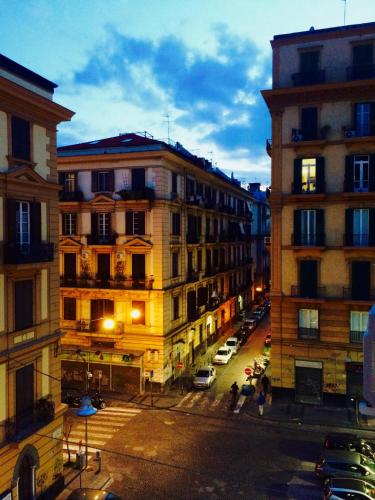 Napoli Centro Suite - Duomo Apartment, Neapel (Foto 6)