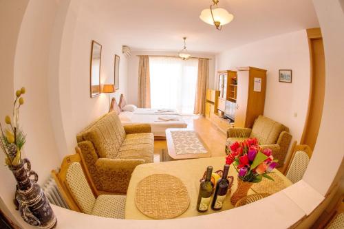 Apartments Luka - image 6