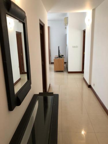 Hedges Court Residencies 2 Bed Room with En- suite baths 103 sqm spacious Apartment - image 3