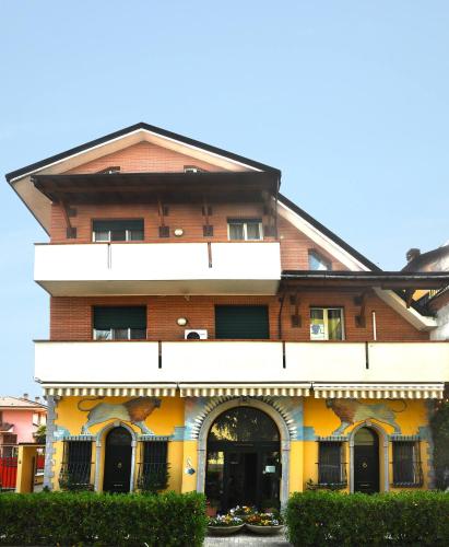 Borromeo Residenze Service s.a.s 2