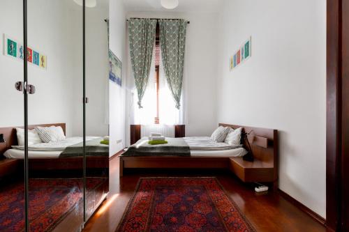 

Király Modern Home with AC