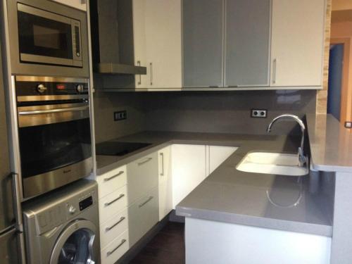 Apartamento Cala Blanca SOLO FAMILIAS