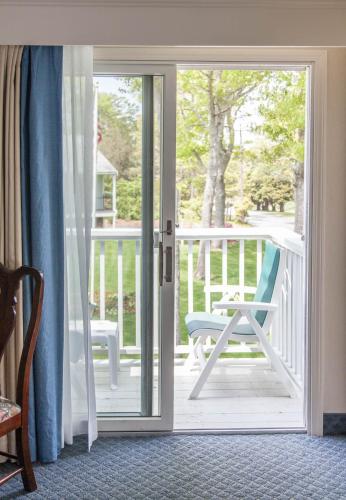 Blue Rock Resort Ideally located in the South Yarmouth area, Blue Rock Resort promises a relaxing and wonderful visit. The property has everything you need for a comfortable stay. Service-minded staff will welcome and