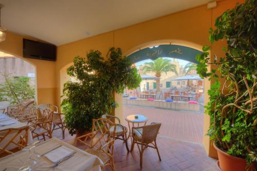 Hotel Arabesque - image 6