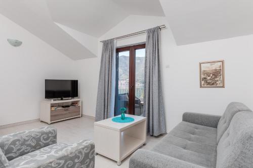 Apartments Miramar - image 3
