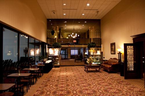 Wingate by Wyndham Mentor OH - image 7