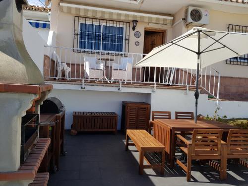 Villa - zeezicht, zwembad, Nerja (foto 6)