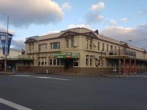 Northern Wairoa Hotel — Photo 5