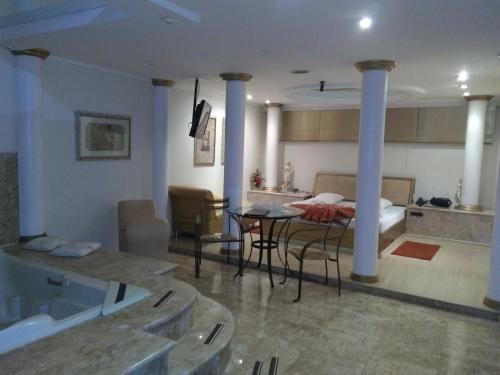 Heru's Motel