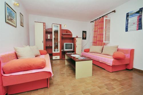 Apartments Franka - image 4