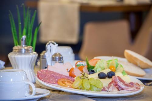 Centro Hotel Nürnberg - image 8