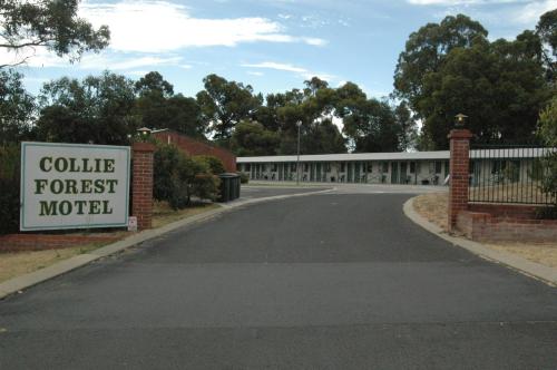 . Collie Forest Motel