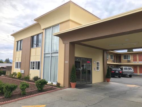 Indgang, Sunset Inn in Grants Pass (OR)