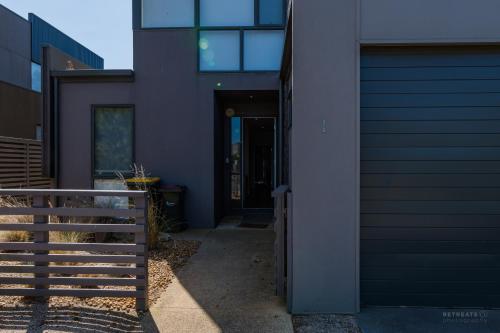 1 Sunset Place