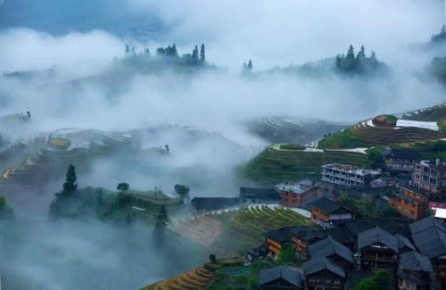 Longsheng Golden dragon country villa