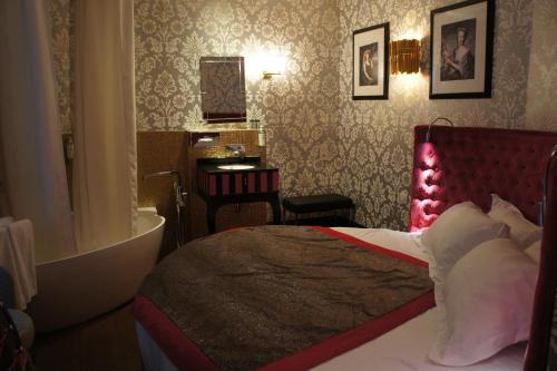 Tonic Hotel Saint Germain des Prés - image 14