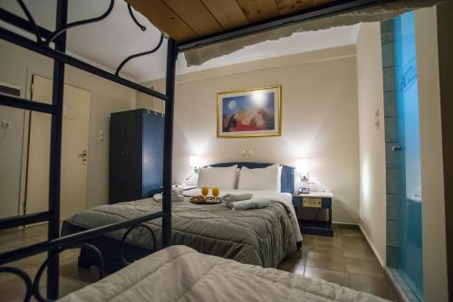 Anita Hotel - image 7