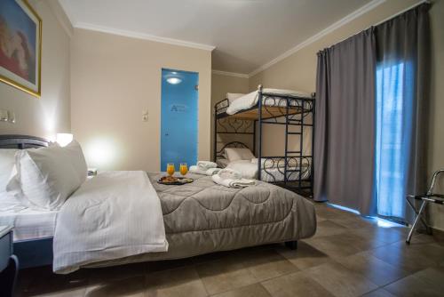 Anita Hotel Anita Hotel is conveniently located in the popular Piraeus area. The hotel offers guests a range of services and amenities designed to provide comfort and convenience. 24-hour front desk, room service