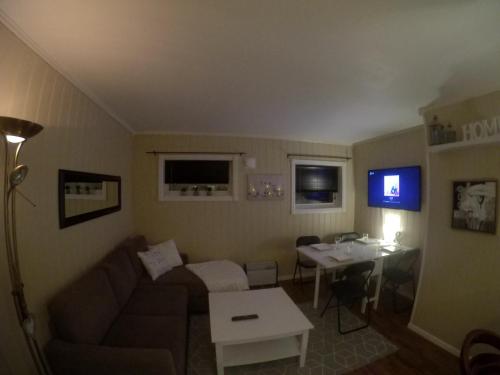 Apartment near the airport in Kvaloysletta