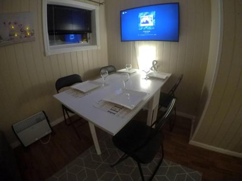 Apartment near the airport in Kvaloysletta